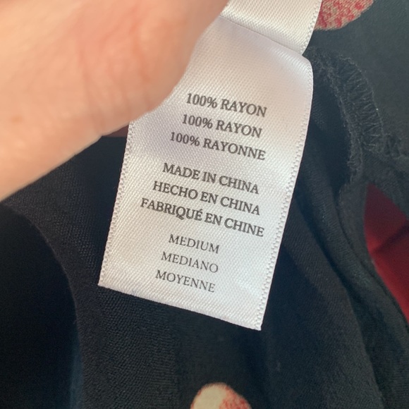 Rails Rhea Cerise Tie Neck Cherry Print Blouse Size M - Picture 9 of 9